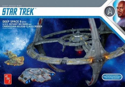 Star Trek Deep Space Nine Deep Space 9 Clear Edition with U.S.S. Defiant NX-74205 and Cardassian Keldon-Class Cruiser - AMT